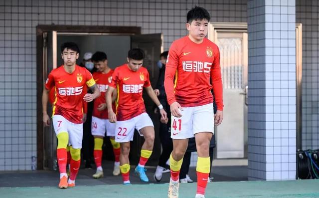 广州队士气爆棚,亚洲杯季后赛遇上山东泰山,目标明确直指晋级的简单介绍 广州队士气爆棚,亚洲杯季后赛遇上山东泰山,目标明确直指晋级的简单介绍